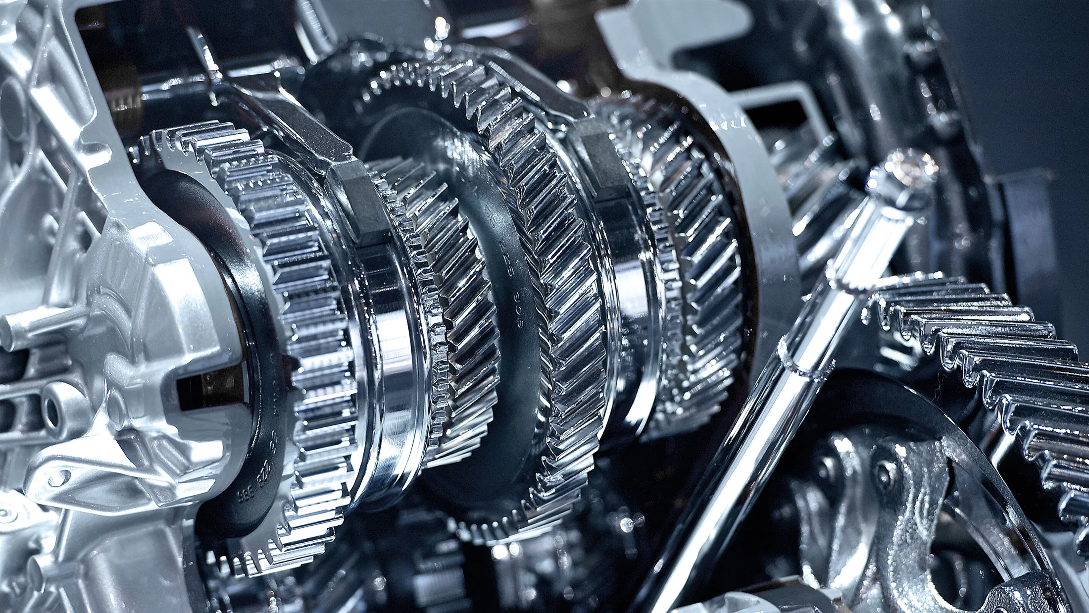 Cụm truyền động (powertrain)